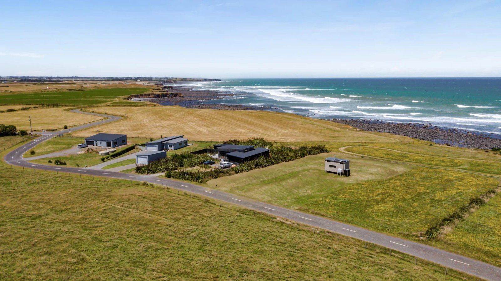 Arawhata Rd surf spot