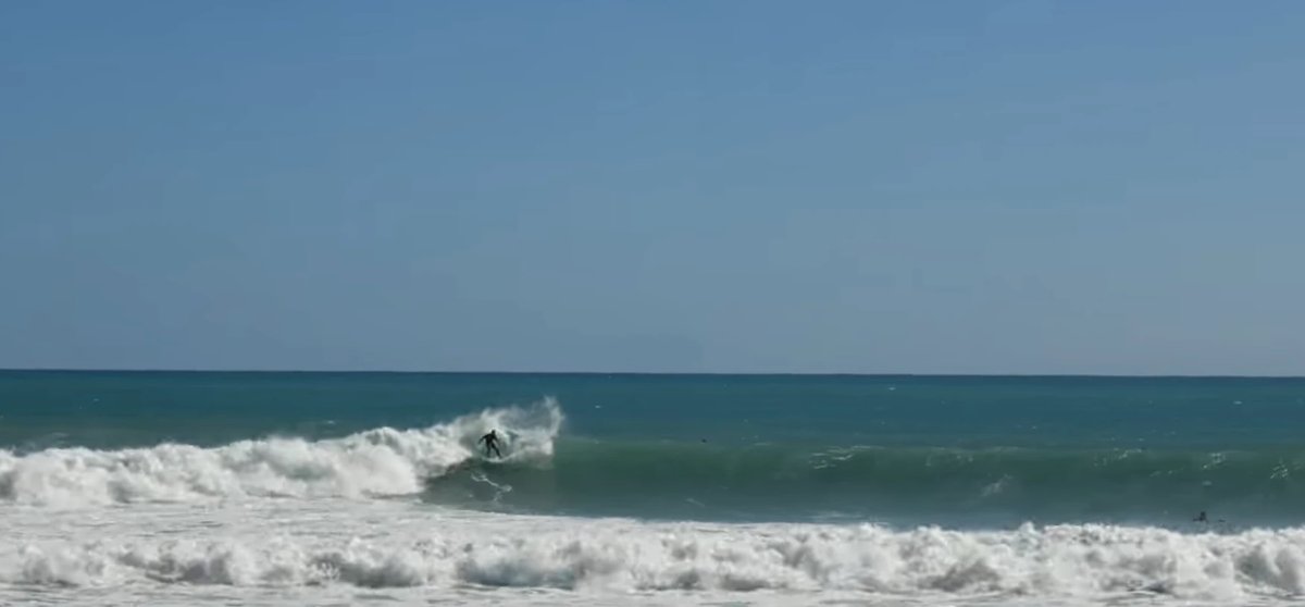 Ngāwī surf, Ngāwī surf spot, Wellington / Wairarapa, New Zealand.