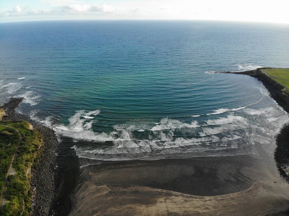 Opunake surf spot
