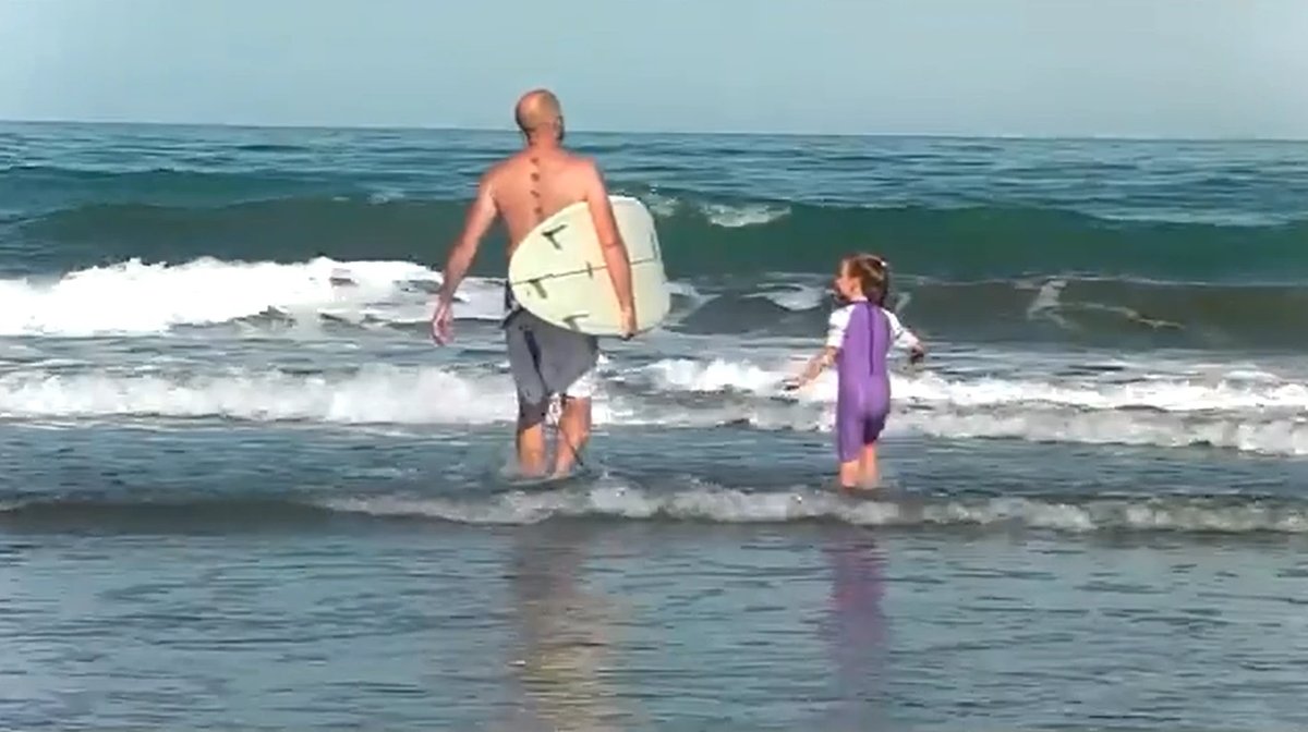 Riversdale surf, Riversdale surf spot, Wellington / Wairarapa, New Zealand.