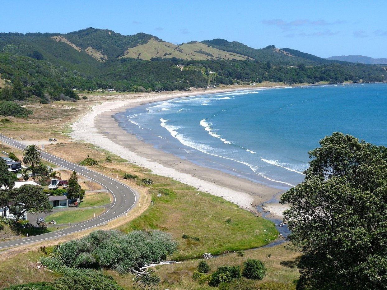 Surfing at Waihau Bay / Loisells, Waihau Bay / Loisells surf spot, Gisborne / East Cape, New Zealand.